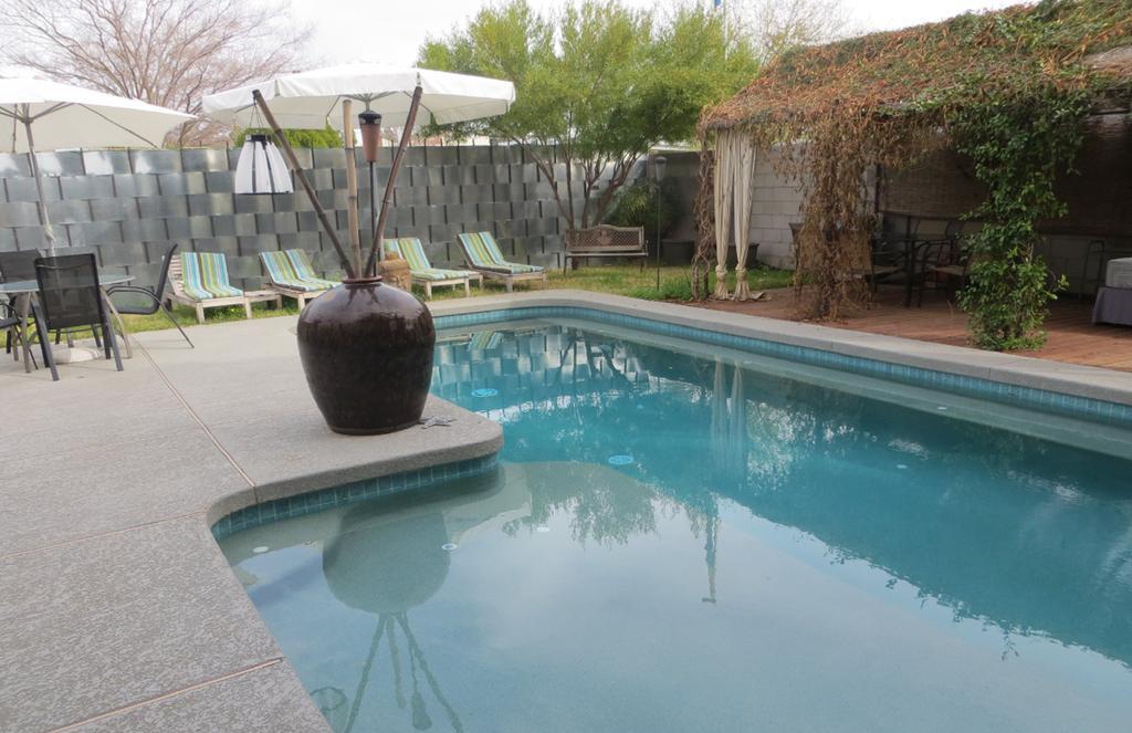 Zenyard Guest House Phoenix Buitenkant foto