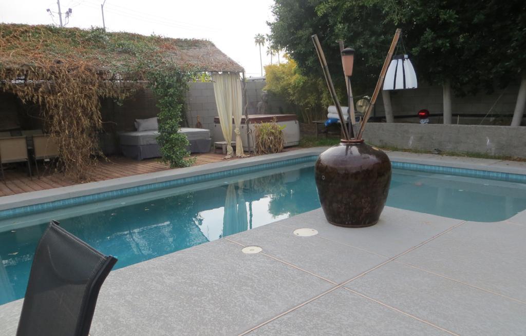 Zenyard Guest House Phoenix Buitenkant foto